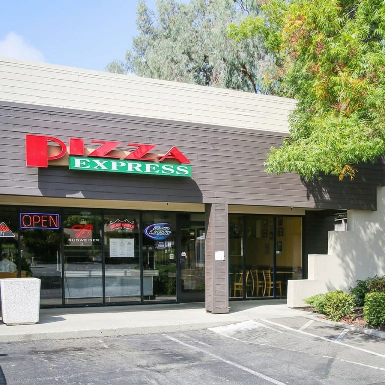 Welcome To Pizza Express Maidu