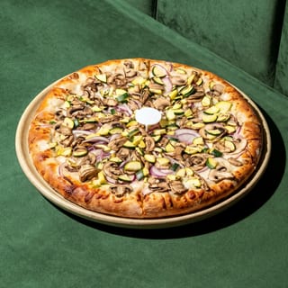 Chicken Alfredo Pizza